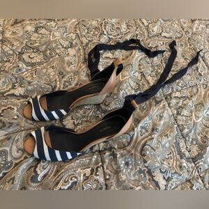 Ann Taylor lace up striped espadrilles size 9.5